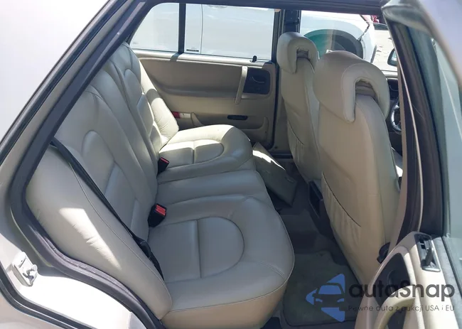 YS3CD68UXV1024036: 42789954