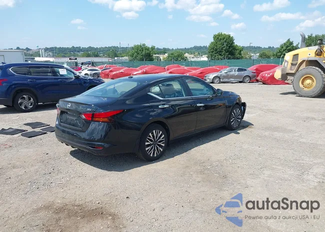 1N4BL4DV2RN315174: 42791018