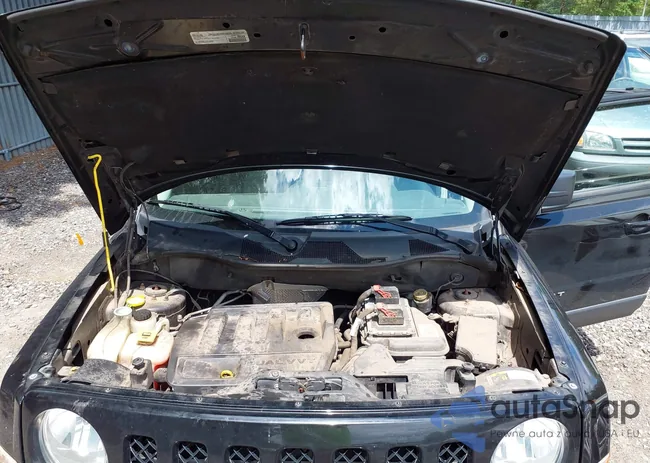 1C4NJRBB7GD552121: 42791268