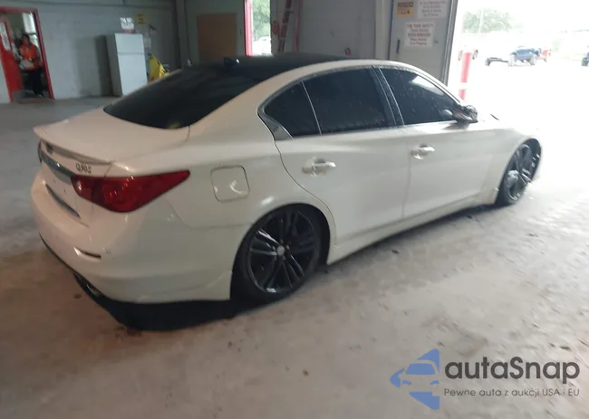 JN1BV7AR8EM688896: 42791311