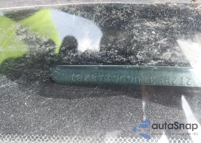 2T2HK31U69C115281: 42790589