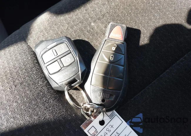 2C4RDGCG3DR749531: 42790645