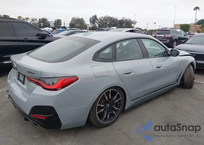 WBY33AW06RFS45489: 42790690