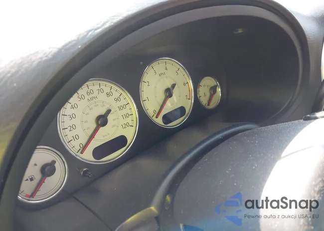 2C4GP54L25R145310: 42792136