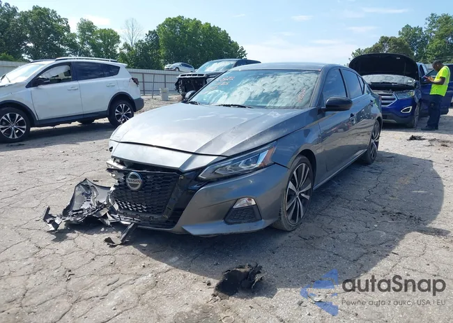 1N4BL4CV7MN306822: 42792200