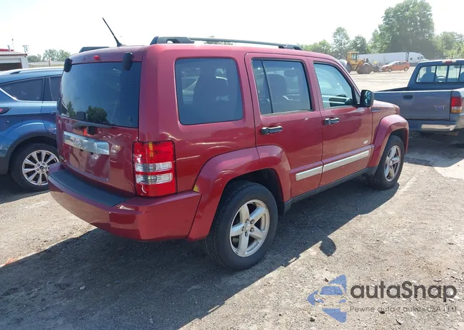 1C4PJMAKXCW216555: 42792203