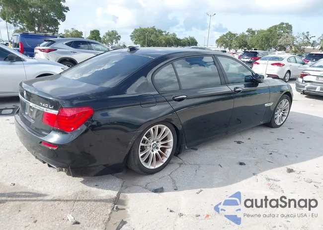 WBAKB4C57CC576203: 42792281