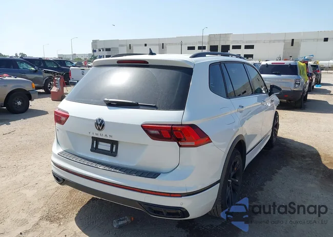 3VVCB7AX9RM112884: 42792311