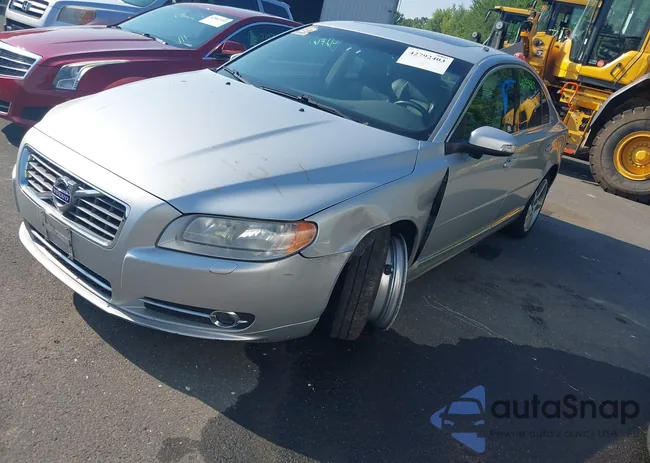 YV1992AH1A1123471: 42792403