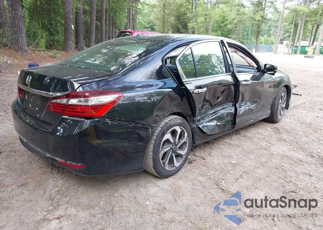 1HGCR2F72HA000897: 42792439