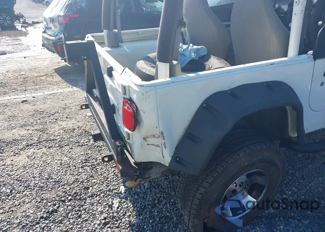 1J4FY29P4VP437703: 42792462