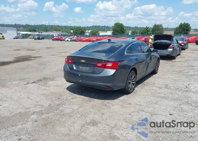 1G1ZE5STXGF336140: 42792477