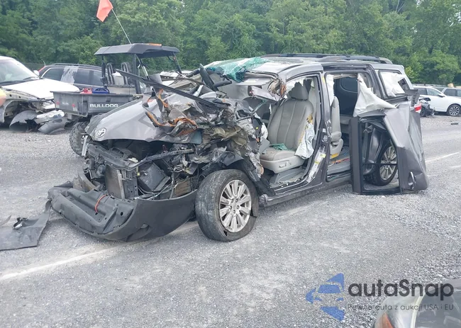 5TDDK3DC3ES088323: 42791617