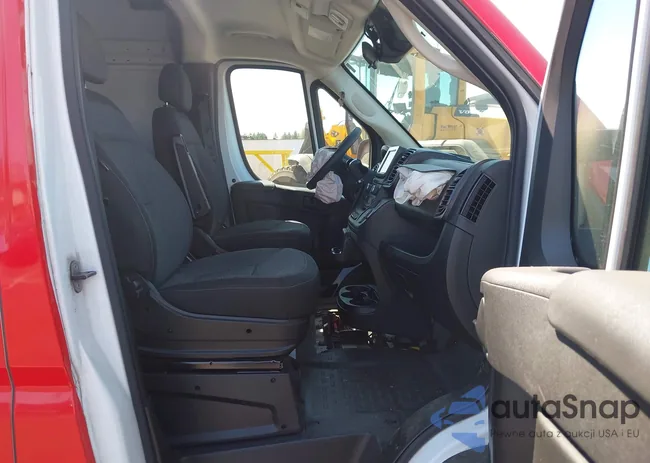 3C6LRVDG0PE500661: 42791633