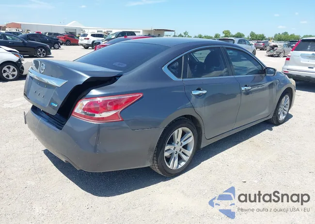 1N4AL3AP0DC275287: 42791771