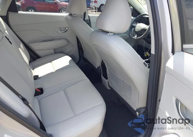 KM8HECA38RU106129: 42791865