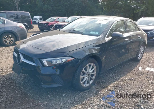 WDD3G4FB2KW020068: 42793167