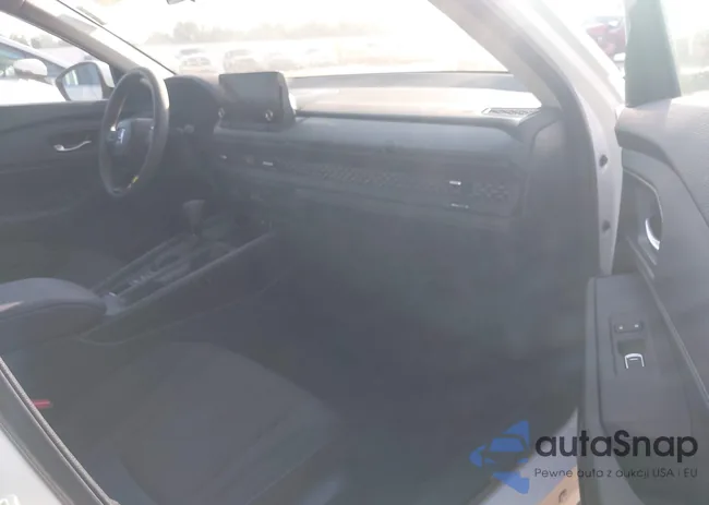 1HGCY1F35RA018421: 42793272