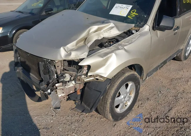 1FMCU0D77AKC67081: 42793279