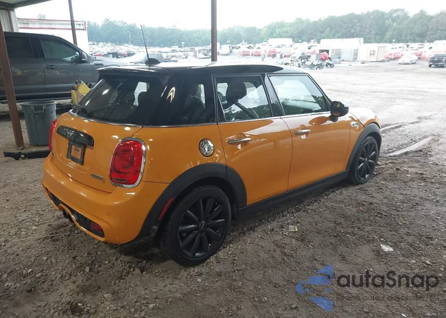 WMWXU3C54J2F51033: 42793377