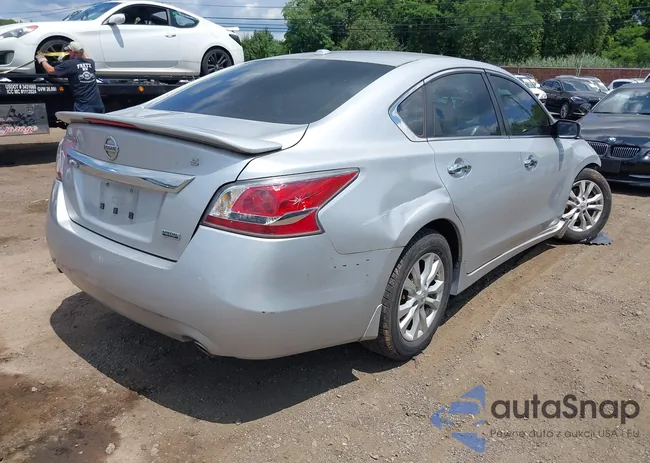 1N4AL3AP5FC598138: 42793412