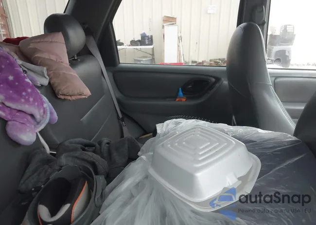 1FMYU03141KB23488: 42793474