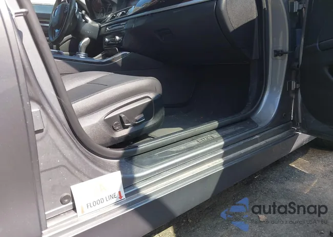 WBA5A7C54GG642223: 42793486