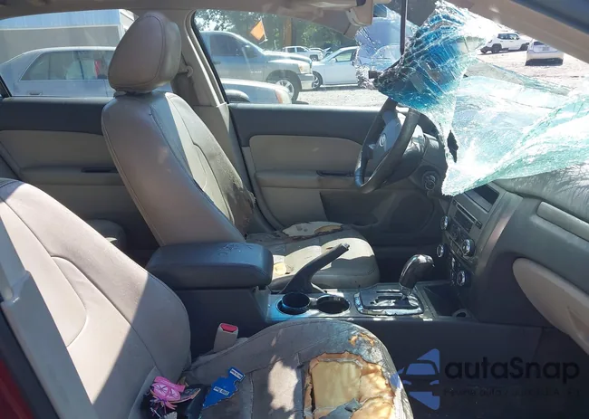 3FAHP0JG4AR251654: 42792661