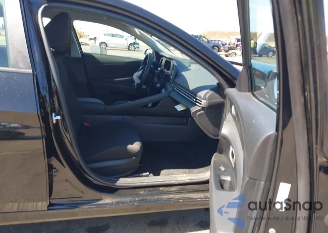 KMHLL4DGXSU010240: 42792718