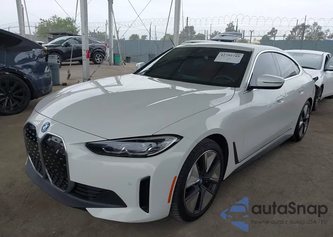 WBY43AW05RFS36299: 42792749