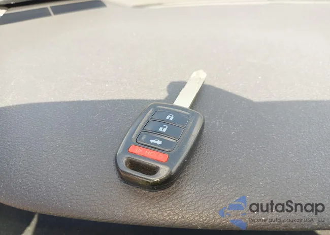 1HGCR2F3XFA051025: 42792750