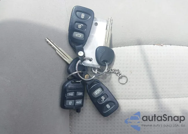 KNAFE222095652331: 42792801