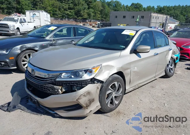 1HGCR2F34HA145632: 42792812