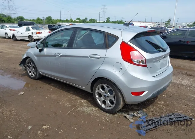 3FADP4EJ4FM205063: 42792840