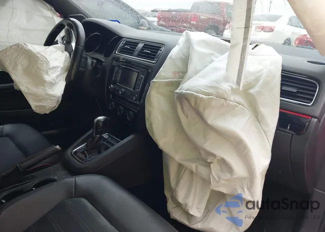 3VW4T7AJ4FM287757: 42792967