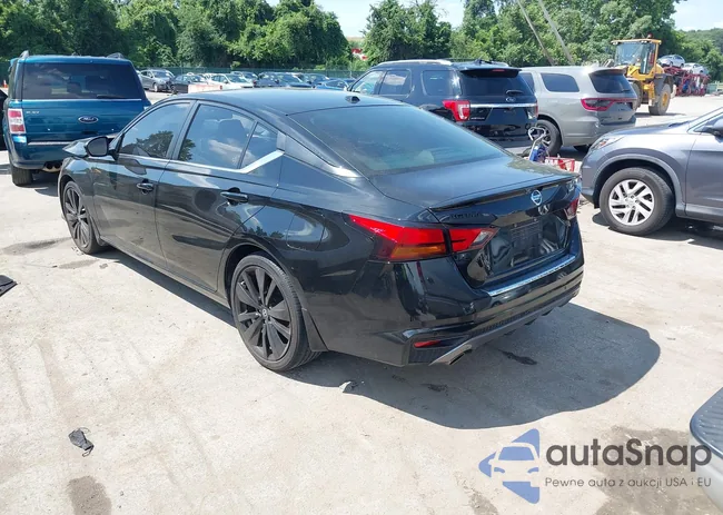 1N4BL4CV2NN420356: 42792968