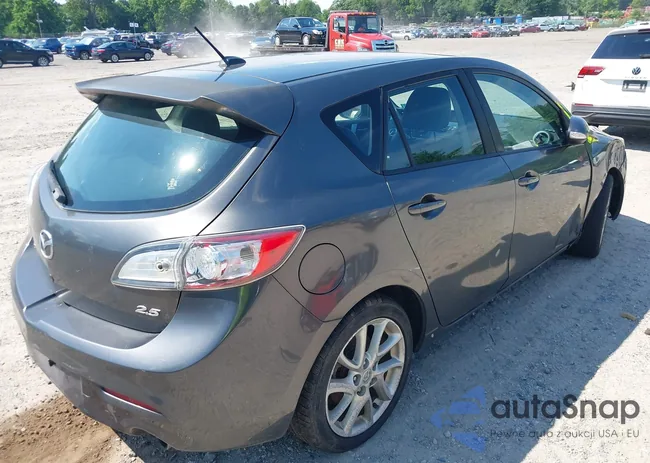 JM1BL1M64C1519586: 42792969