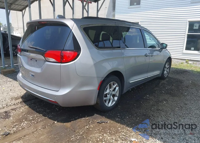 2C4RC1BG1HR816330: 42794039