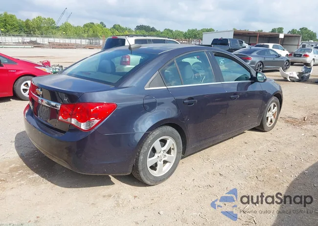 1G1PE5SB0G7227601: 42794190