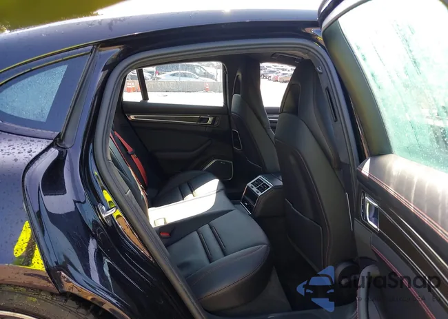 WP0AG2A72PL135559: 42794212