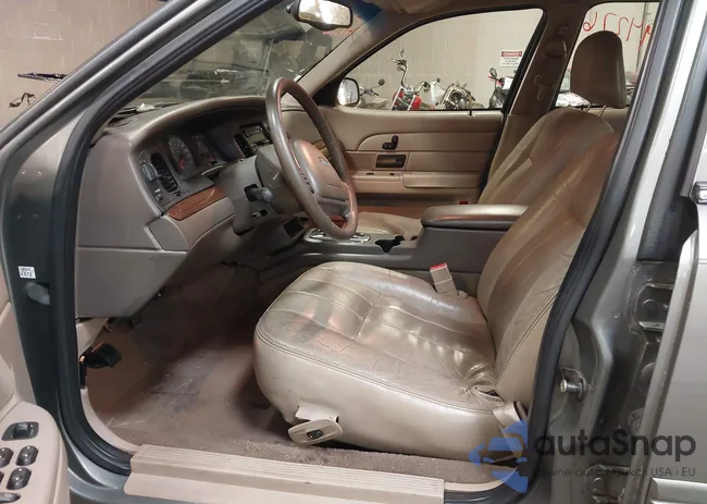 2FAFP74W44X107840: 42794276