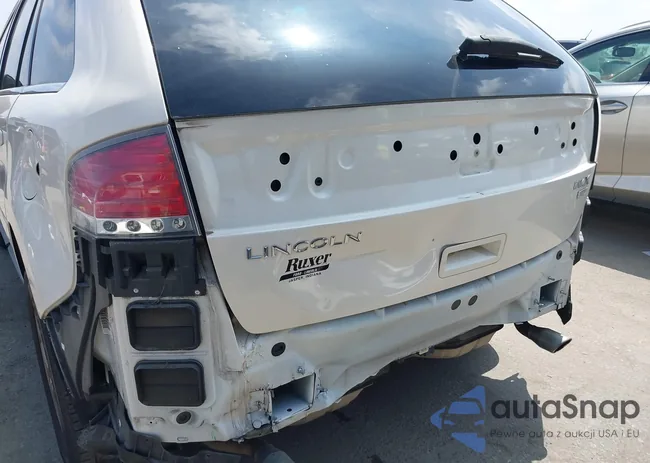 2LMDU88C17BJ27657: 42794290