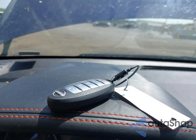 1N4BL4CV0RN385936: 42794320