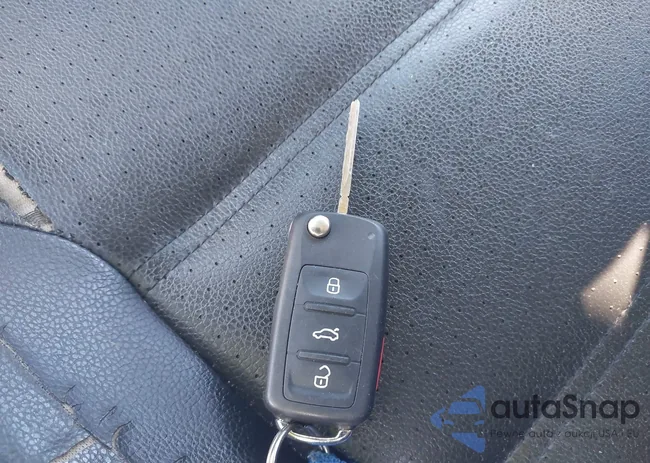 3VWD17AJ3EM222192: 42794521