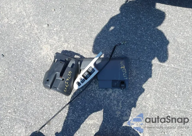 1HGCM56887A146809: 42793617