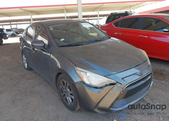 3MYDLBZV0GY117002: 42793634