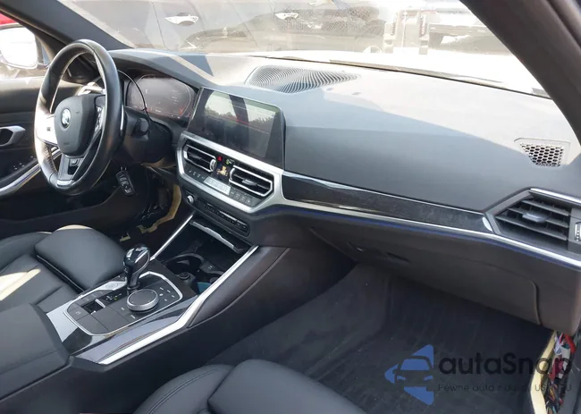 WBA5R7C05MFL23444: 42793700