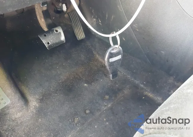 1C4PJLCB4JD621066: 42793854