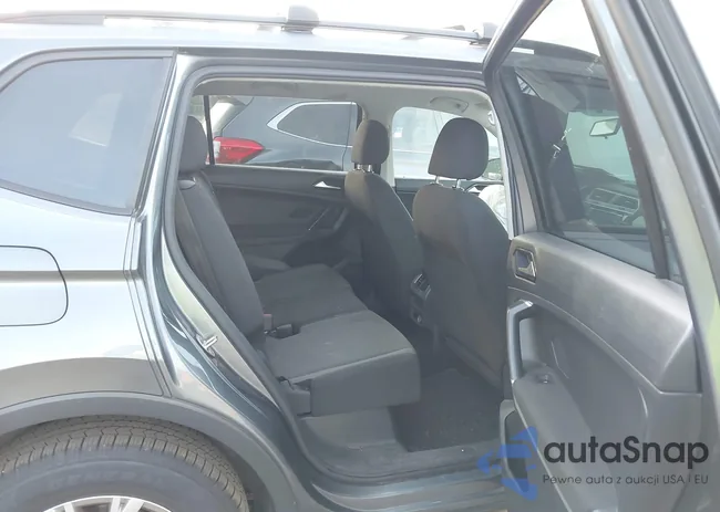 3VV0B7AX3JM105341: 42795072