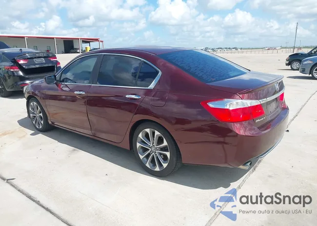 1HGCR2F58DA161747: 42795329